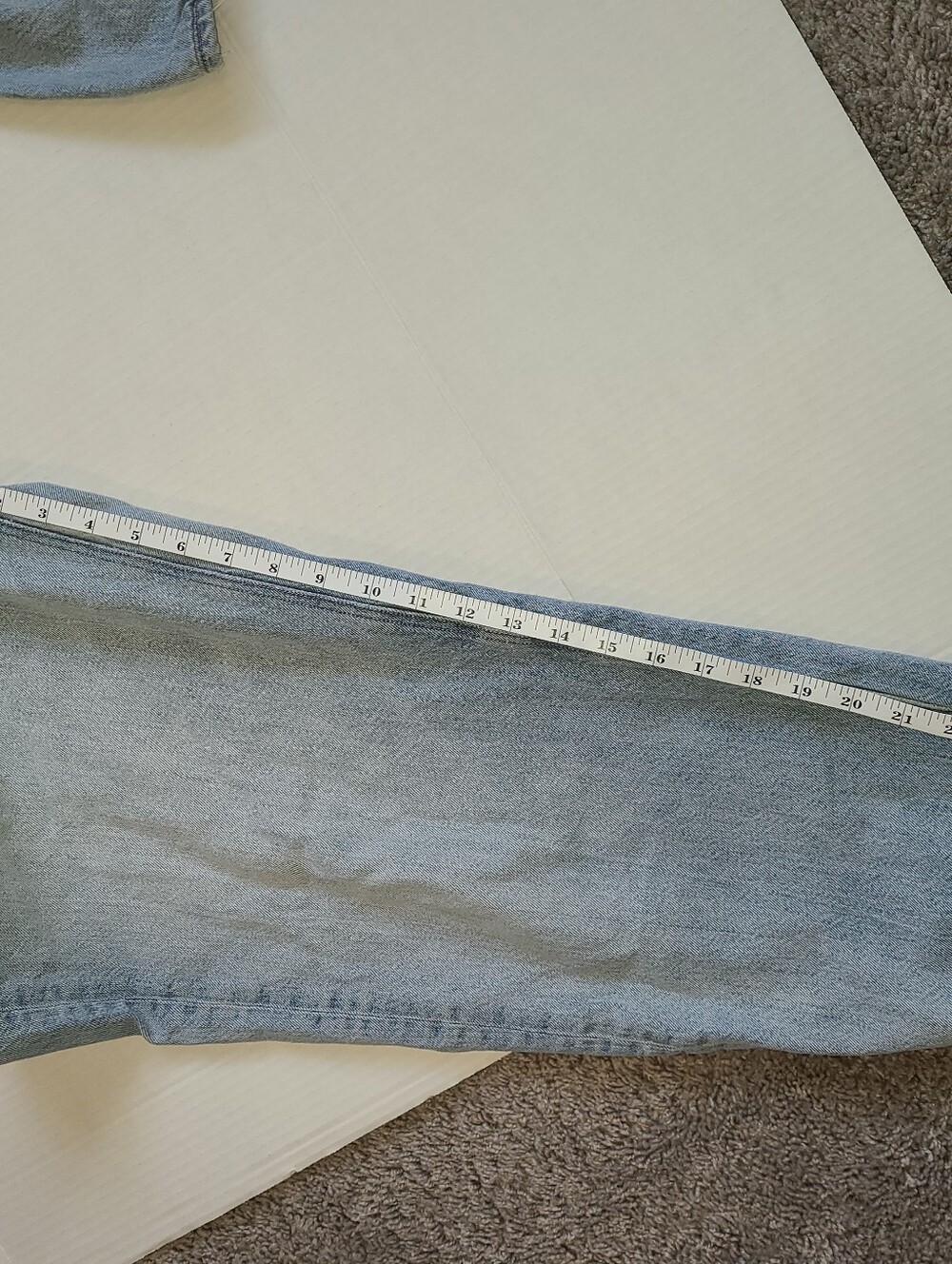 American Eagle Straight Jeans Size 14 High Rise Embroidered Floral Light Wash - Picture 9 of 9